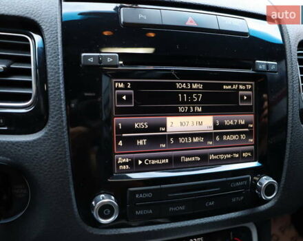 Черный Фольксваген Туарег, объемом двигателя 3 л и пробегом 284 тыс. км за 17800 $, фото 26 на Automoto.ua