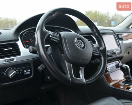 Черный Фольксваген Туарег, объемом двигателя 2.97 л и пробегом 267 тыс. км за 16450 $, фото 38 на Automoto.ua