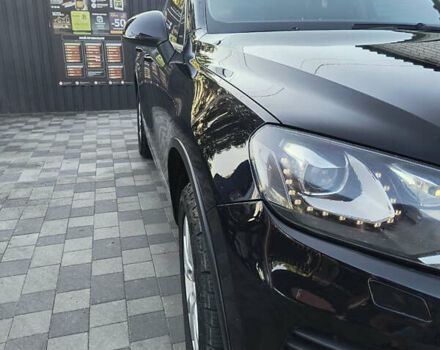 Черный Фольксваген Туарег, объемом двигателя 2.97 л и пробегом 206 тыс. км за 17800 $, фото 6 на Automoto.ua