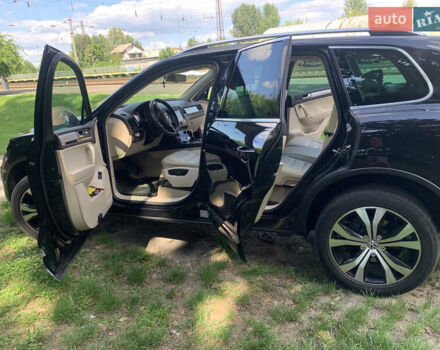 Чорний Фольксваген Туарег, об'ємом двигуна 3 л та пробігом 269 тис. км за 19999 $, фото 51 на Automoto.ua