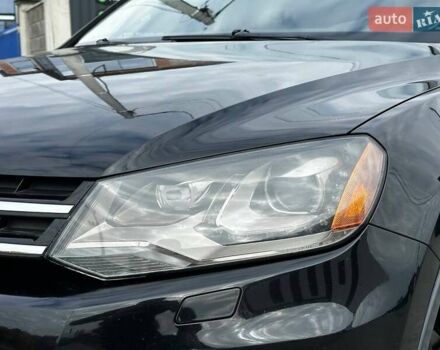 Чорний Фольксваген Туарег, об'ємом двигуна 2.97 л та пробігом 318 тис. км за 15999 $, фото 2 на Automoto.ua