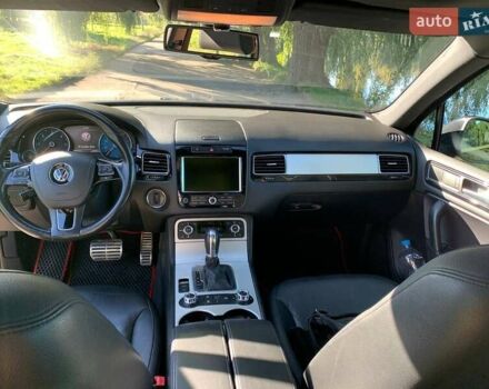 Черный Фольксваген Туарег, объемом двигателя 3 л и пробегом 279 тыс. км за 19000 $, фото 14 на Automoto.ua