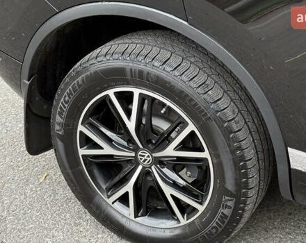 Чорний Фольксваген Туарег, об'ємом двигуна 2.97 л та пробігом 238 тис. км за 21800 $, фото 15 на Automoto.ua