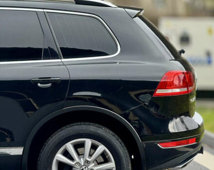 Черный Фольксваген Туарег, объемом двигателя 2.97 л и пробегом 310 тыс. км за 15200 $, фото 4 на Automoto.ua