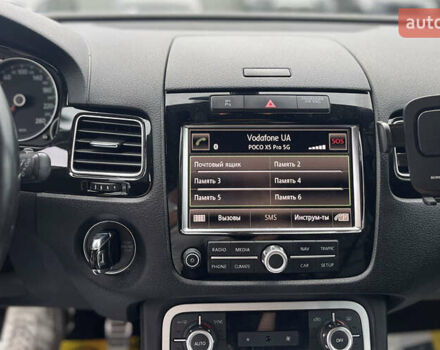 Черный Фольксваген Туарег, объемом двигателя 2.97 л и пробегом 370 тыс. км за 17800 $, фото 17 на Automoto.ua