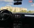 Черный Фольксваген Туарег, объемом двигателя 3 л и пробегом 218 тыс. км за 18950 $, фото 66 на Automoto.ua