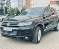 Черный Фольксваген Туарег, объемом двигателя 2.97 л и пробегом 247 тыс. км за 22999 $, фото 1 на Automoto.ua