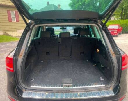 Чорний Фольксваген Туарег, об'ємом двигуна 3 л та пробігом 150 тис. км за 7000 $, фото 4 на Automoto.ua