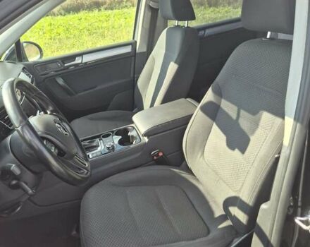 Чорний Фольксваген Туарег, об'ємом двигуна 2.97 л та пробігом 196 тис. км за 18500 $, фото 15 на Automoto.ua