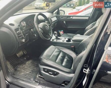 Черный Фольксваген Туарег, объемом двигателя 2.97 л и пробегом 247 тыс. км за 22999 $, фото 13 на Automoto.ua