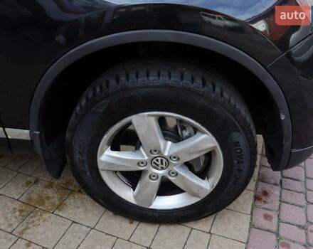 Черный Фольксваген Туарег, объемом двигателя 3 л и пробегом 284 тыс. км за 17800 $, фото 9 на Automoto.ua