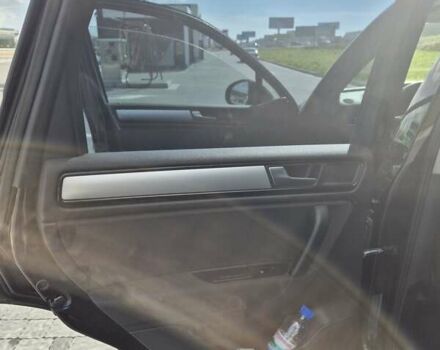 Чорний Фольксваген Туарег, об'ємом двигуна 2.97 л та пробігом 196 тис. км за 18500 $, фото 18 на Automoto.ua