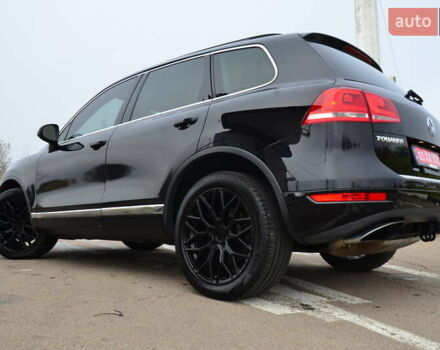 Черный Фольксваген Туарег, объемом двигателя 2.97 л и пробегом 267 тыс. км за 16450 $, фото 27 на Automoto.ua