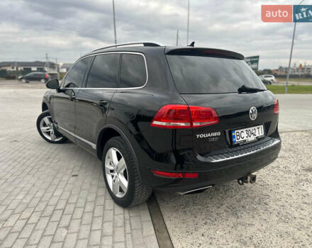Черный Фольксваген Туарег, объемом двигателя 2.97 л и пробегом 335 тыс. км за 15500 $, фото 4 на Automoto.ua