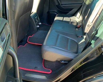 Черный Фольксваген Туарег, объемом двигателя 3 л и пробегом 279 тыс. км за 19000 $, фото 13 на Automoto.ua