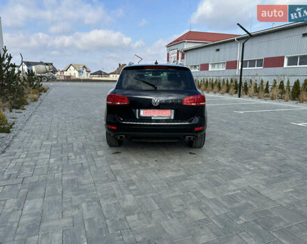 Чорний Фольксваген Туарег, об'ємом двигуна 2.97 л та пробігом 318 тис. км за 17300 $, фото 5 на Automoto.ua