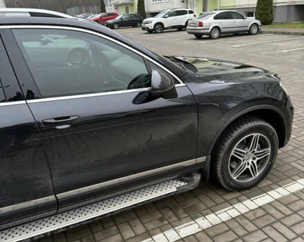 Черный Фольксваген Туарег, объемом двигателя 2.97 л и пробегом 225 тыс. км за 18000 $, фото 11 на Automoto.ua