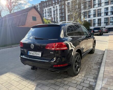 Чорний Фольксваген Туарег, об'ємом двигуна 3 л та пробігом 187 тис. км за 13800 $, фото 4 на Automoto.ua