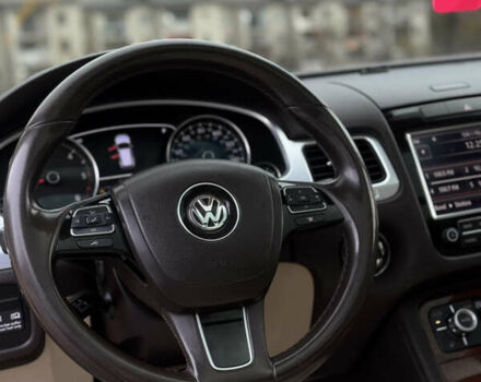 Черный Фольксваген Туарег, объемом двигателя 2.97 л и пробегом 310 тыс. км за 15200 $, фото 36 на Automoto.ua