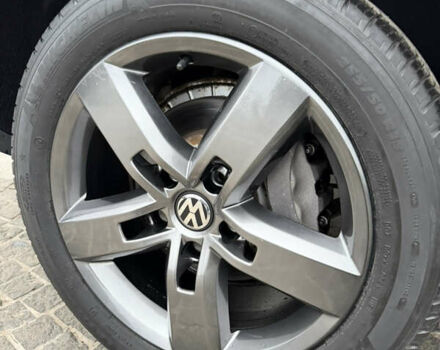 Черный Фольксваген Туарег, объемом двигателя 4.13 л и пробегом 211 тыс. км за 13999 $, фото 17 на Automoto.ua