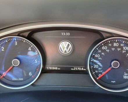 Черный Фольксваген Туарег, объемом двигателя 2.97 л и пробегом 178 тыс. км за 19200 $, фото 18 на Automoto.ua