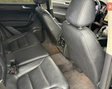 Чорний Фольксваген Туарег, об'ємом двигуна 2.97 л та пробігом 238 тис. км за 21800 $, фото 40 на Automoto.ua