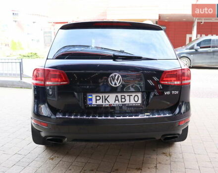 Черный Фольксваген Туарег, объемом двигателя 3 л и пробегом 284 тыс. км за 17800 $, фото 6 на Automoto.ua