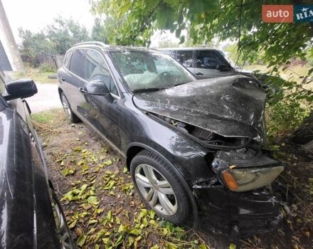 Чорний Фольксваген Туарег, об'ємом двигуна 2.97 л та пробігом 460 тис. км за 9500 $, фото 4 на Automoto.ua