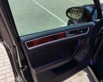 Черный Фольксваген Туарег, объемом двигателя 2.97 л и пробегом 178 тыс. км за 19200 $, фото 15 на Automoto.ua