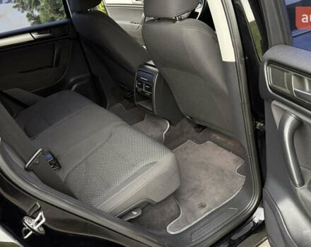 Чорний Фольксваген Туарег, об'ємом двигуна 2.97 л та пробігом 238 тис. км за 17300 $, фото 32 на Automoto.ua