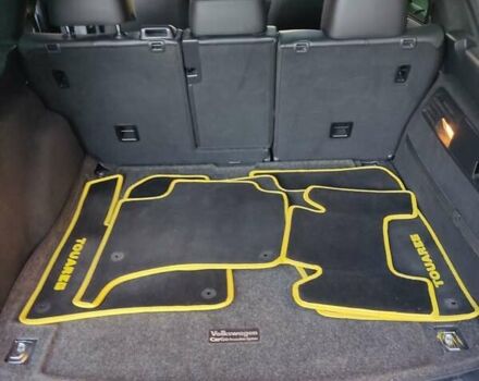 Черный Фольксваген Туарег, объемом двигателя 2.97 л и пробегом 148 тыс. км за 19500 $, фото 20 на Automoto.ua