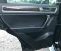Черный Фольксваген Туарег, объемом двигателя 3 л и пробегом 225 тыс. км за 18490 $, фото 6 на Automoto.ua
