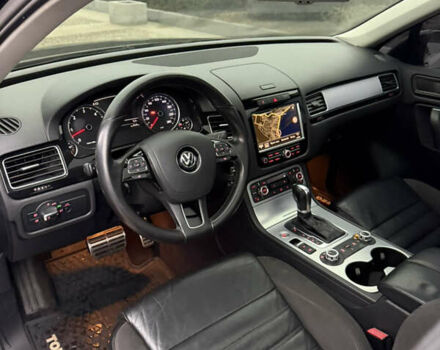 Черный Фольксваген Туарег, объемом двигателя 4.13 л и пробегом 211 тыс. км за 13999 $, фото 11 на Automoto.ua
