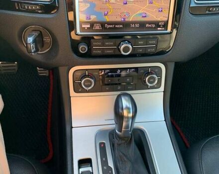 Черный Фольксваген Туарег, объемом двигателя 3 л и пробегом 279 тыс. км за 19000 $, фото 10 на Automoto.ua