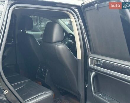 Черный Фольксваген Туарег, объемом двигателя 3 л и пробегом 308 тыс. км за 16490 $, фото 14 на Automoto.ua