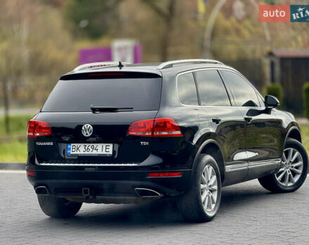 Черный Фольксваген Туарег, объемом двигателя 2.97 л и пробегом 310 тыс. км за 15200 $, фото 17 на Automoto.ua