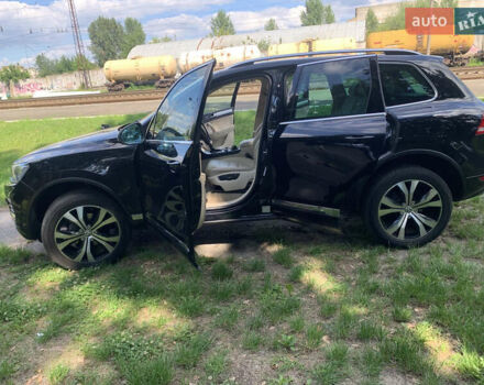 Чорний Фольксваген Туарег, об'ємом двигуна 3 л та пробігом 269 тис. км за 19999 $, фото 46 на Automoto.ua