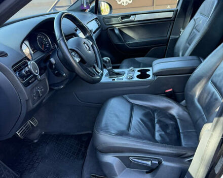 Фольксваген Туарег 2013 в Черновцах на Automoto.ua Черный Фольксваген Туарег, объемом двигателя 2.97 л и пробегом 276 тыс. км за 18900 $, фото 42 на Automoto.ua