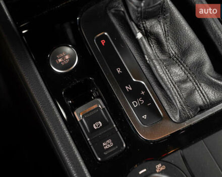 Чорний Фольксваген Туарег, об'ємом двигуна 2.97 л та пробігом 163 тис. км за 21900 $, фото 13 на Automoto.ua