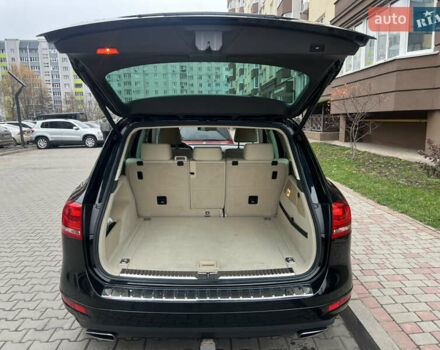 Черный Фольксваген Туарег, объемом двигателя 2.97 л и пробегом 210 тыс. км за 19500 $, фото 14 на Automoto.ua