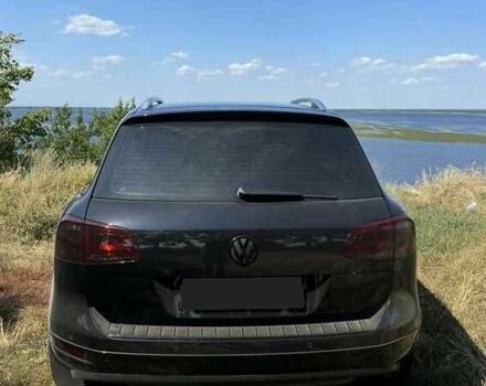 Чорний Фольксваген Туарег, об'ємом двигуна 3 л та пробігом 103 тис. км за 16600 $, фото 19 на Automoto.ua