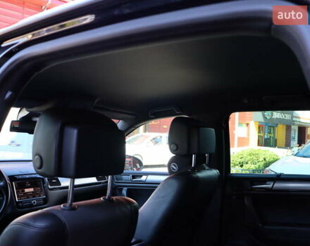 Черный Фольксваген Туарег, объемом двигателя 3 л и пробегом 142 тыс. км за 22900 $, фото 35 на Automoto.ua