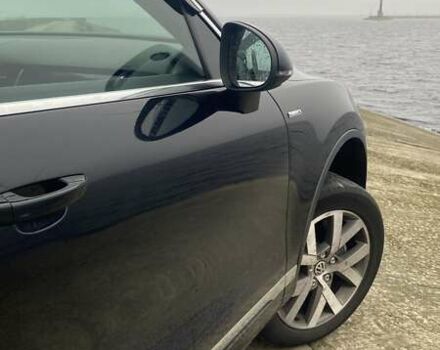 Черный Фольксваген Туарег, объемом двигателя 2.97 л и пробегом 348 тыс. км за 19500 $, фото 9 на Automoto.ua