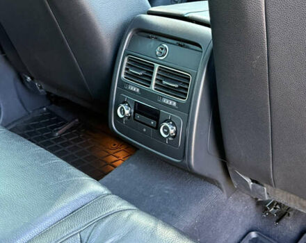 Фольксваген Туарег 2013 в Черновцах на Automoto.ua Черный Фольксваген Туарег, объемом двигателя 2.97 л и пробегом 276 тыс. км за 18900 $, фото 53 на Automoto.ua