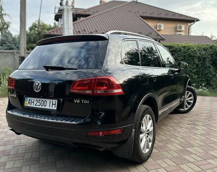 Черный Фольксваген Туарег, объемом двигателя 2.97 л и пробегом 342 тыс. км за 18000 $, фото 7 на Automoto.ua