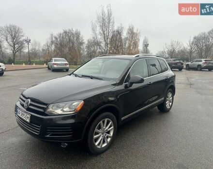 Черный Фольксваген Туарег, объемом двигателя 2.97 л и пробегом 188 тыс. км за 17000 $, фото 3 на Automoto.ua