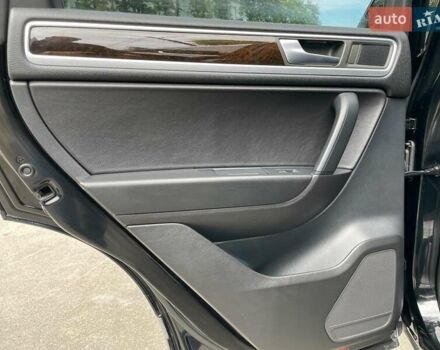 Чорний Фольксваген Туарег, об'ємом двигуна 2.97 л та пробігом 196 тис. км за 23500 $, фото 17 на Automoto.ua