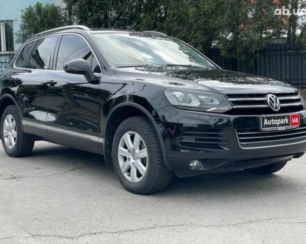 Чорний Фольксваген Туарег, об'ємом двигуна 3 л та пробігом 197 тис. км за 27490 $, фото 4 на Automoto.ua