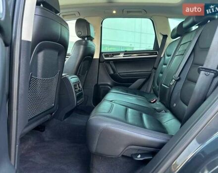 Чорний Фольксваген Туарег, об'ємом двигуна 2.97 л та пробігом 69 тис. км за 4500 $, фото 5 на Automoto.ua