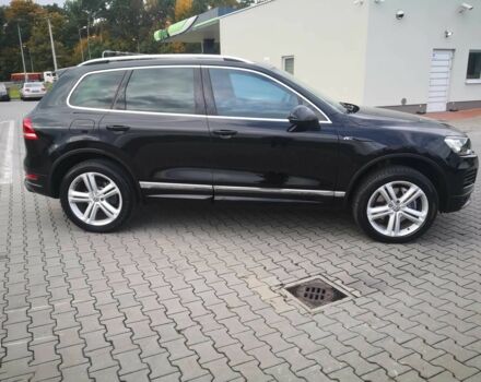 Черный Фольксваген Туарег, объемом двигателя 4.2 л и пробегом 89 тыс. км за 8700 $, фото 3 на Automoto.ua